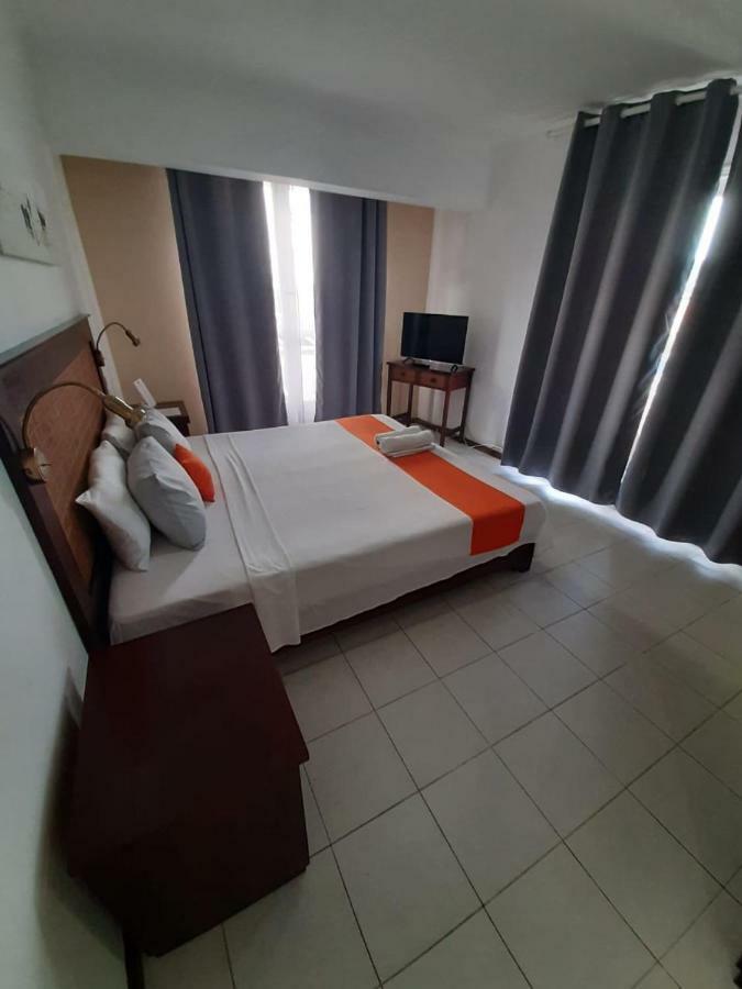 The Bay Resort, Grand Bay Экстерьер фото